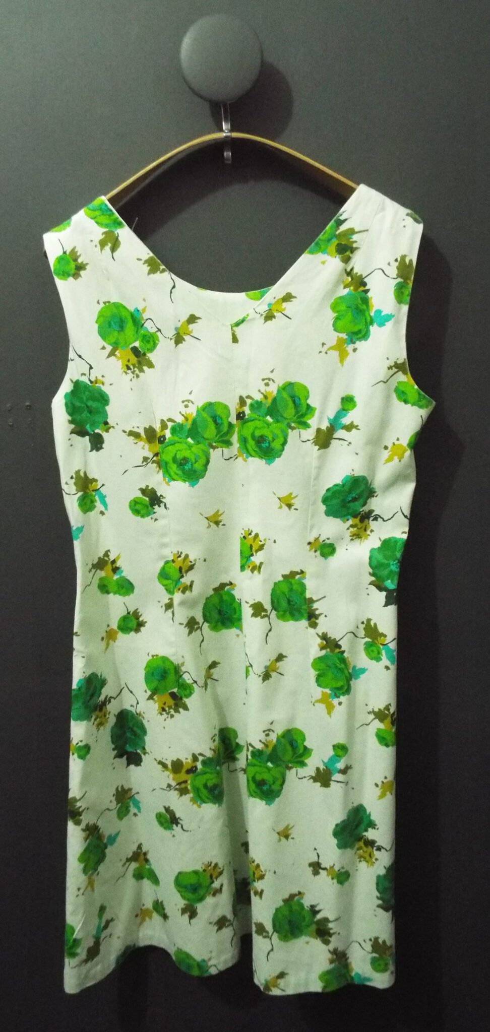 1960s Cotton Tea Dress | 40" Chest | White Floral Pattern - Image 2