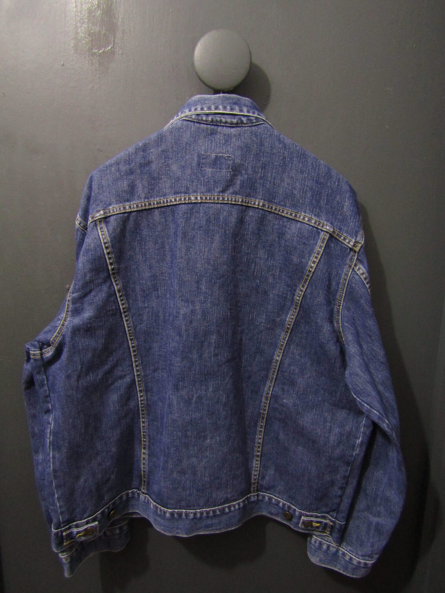 Vintage Lee Denim Jacket | XXL | Mid Blue - Image 2