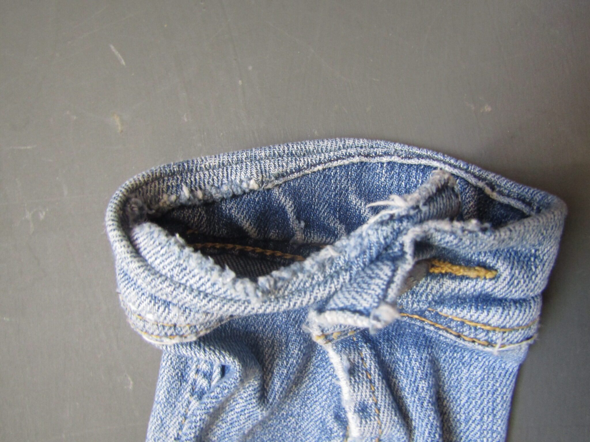 Lee Rider Women's Denim Jacket | Slim Fit | Medium | Mid Blue - Image 7