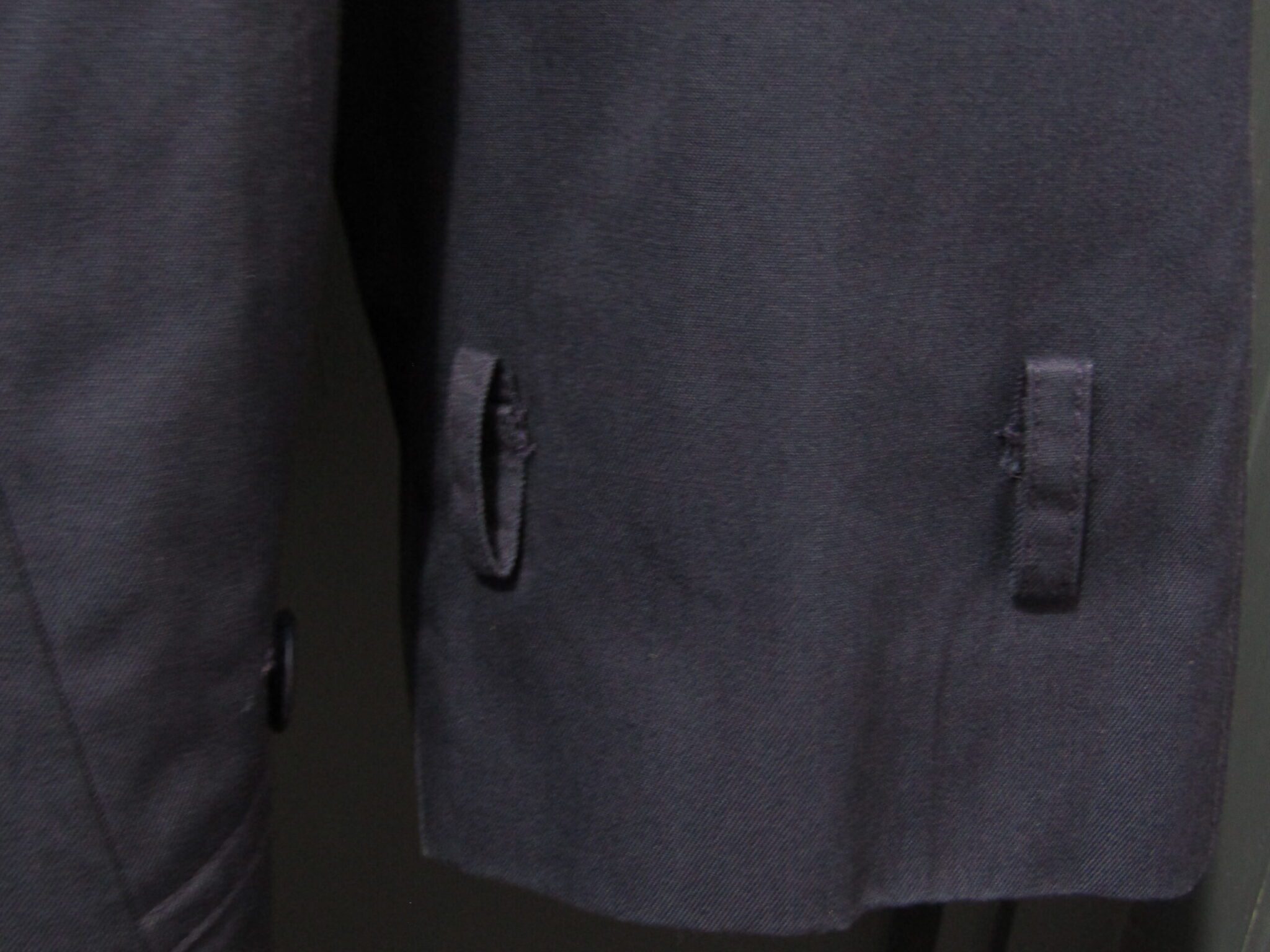 70's men's Baracuta Mac | 42 in | Navy | Double Breasted - Image 7