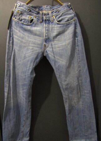 Levi's 201 Jeans | Selvedge | Straight Leg | Cinch Back | W32 L36 | Light Blue