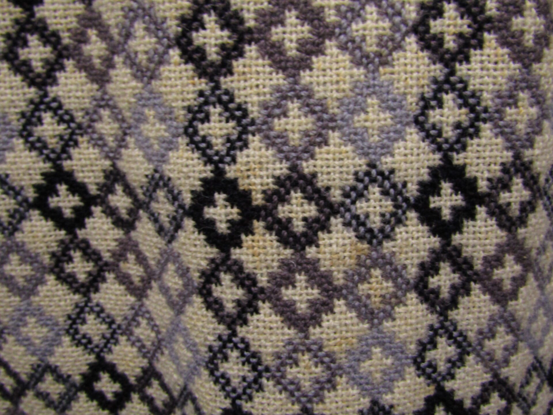 60's Women's Welsh Wool Cape | Coracle Clothes | One Size | Cream Geometric Pattern - Image 6