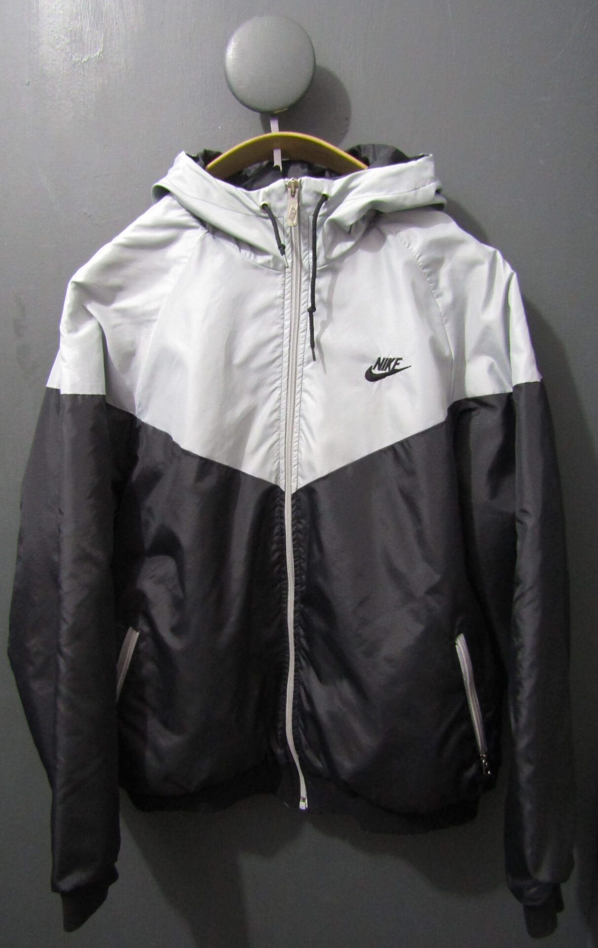 80's Nike Windrunner Jacket | Blue Label | XL | Grey & Black