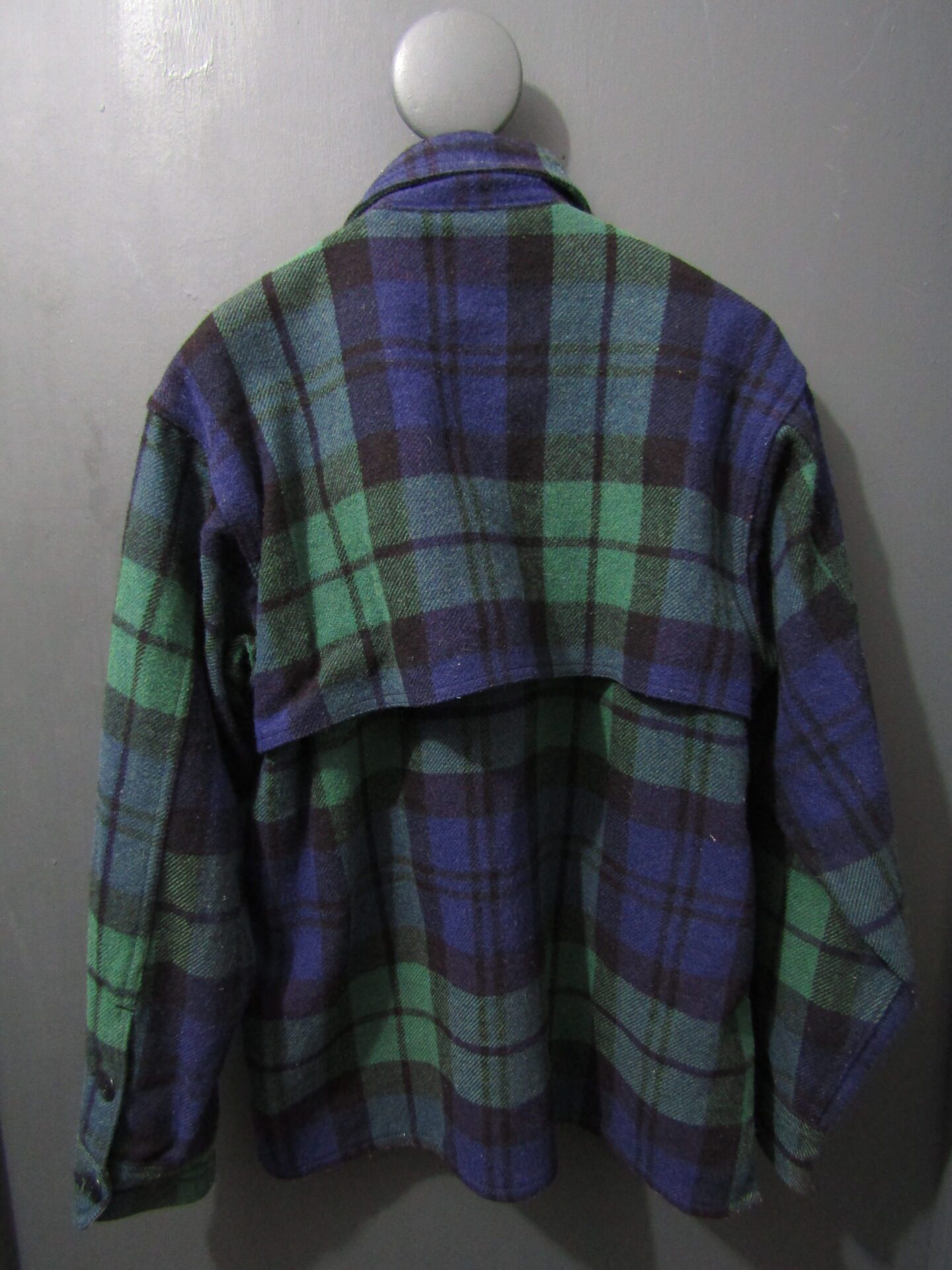 Johnson Men's Shooting/Hunting Jacket | Medium | Green & navy plaid - Image 2