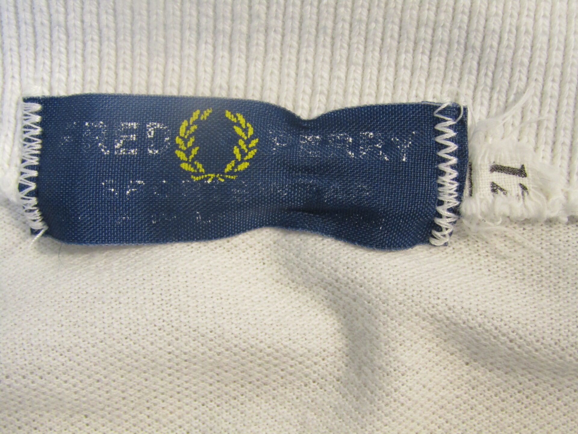 Vintage Women's Fred Perry Polo Shirt | Twin tipped | 12 | White | Blue Label | TEES154 - Image 3