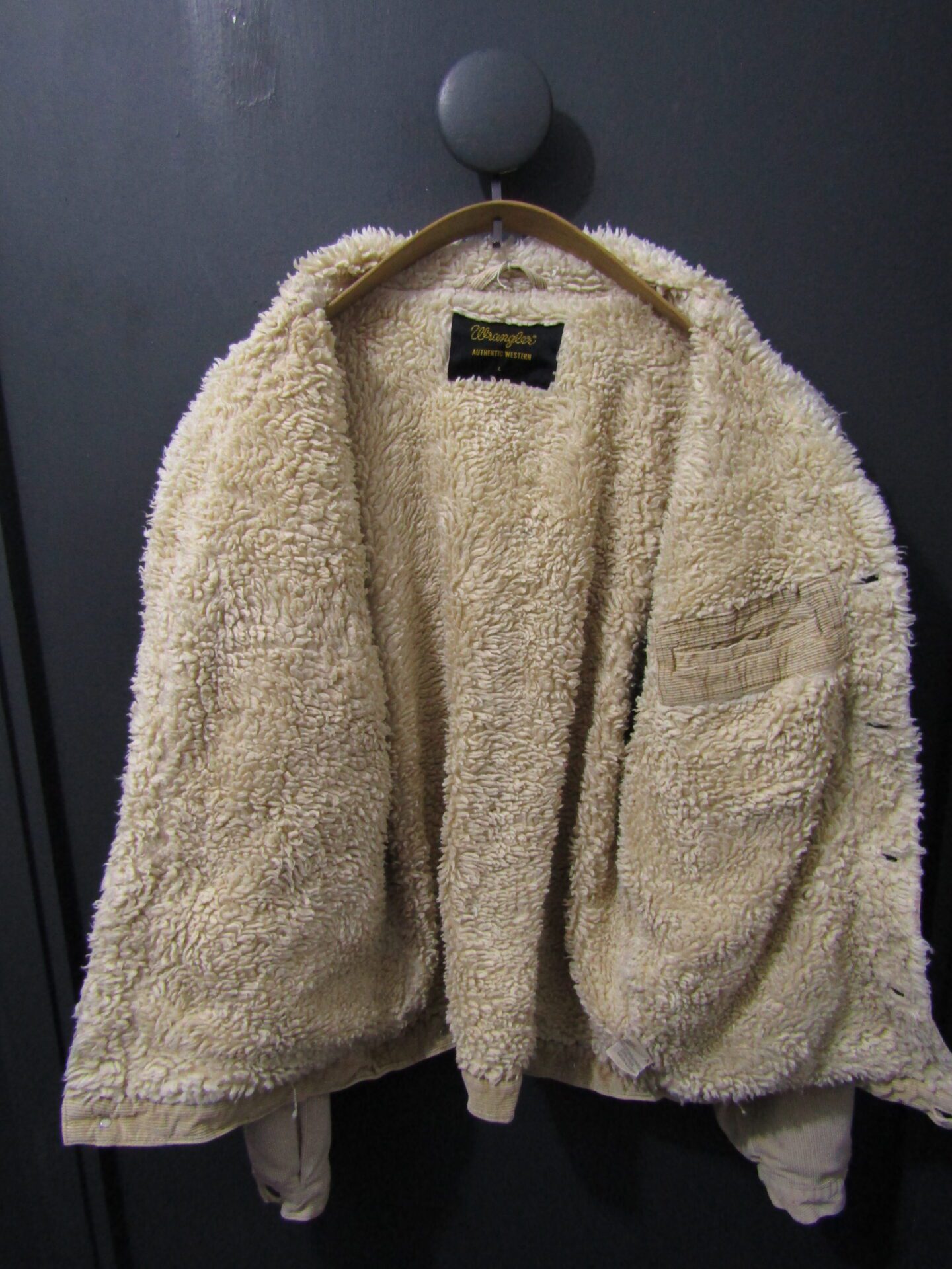 Wrangler Cord Sherpa Wrange Jacket | Large | Beige - Image 3