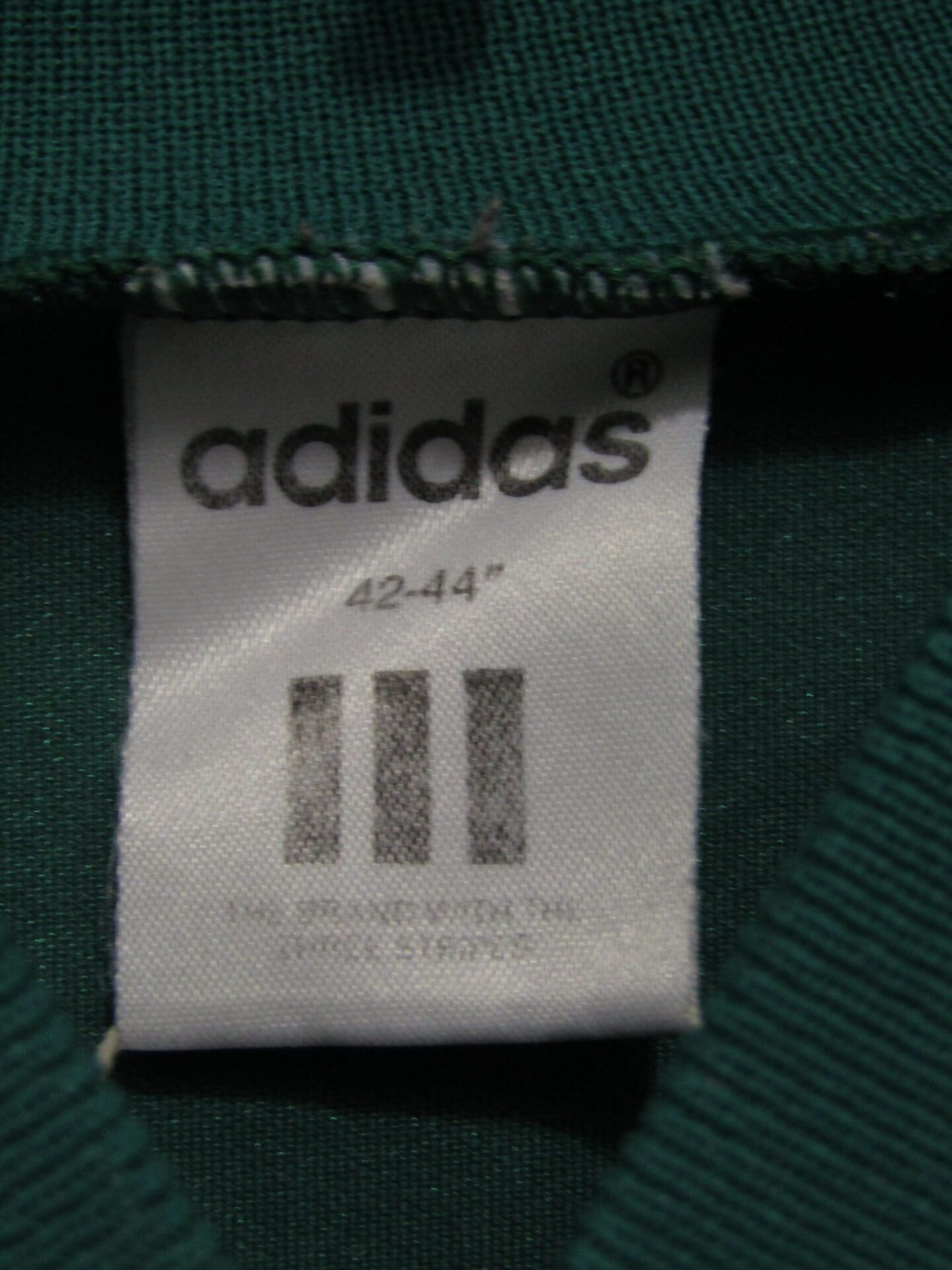 Liverpool Football Shirt | Adidas | 42"/44" | Green | Away 1992-93 - Image 3