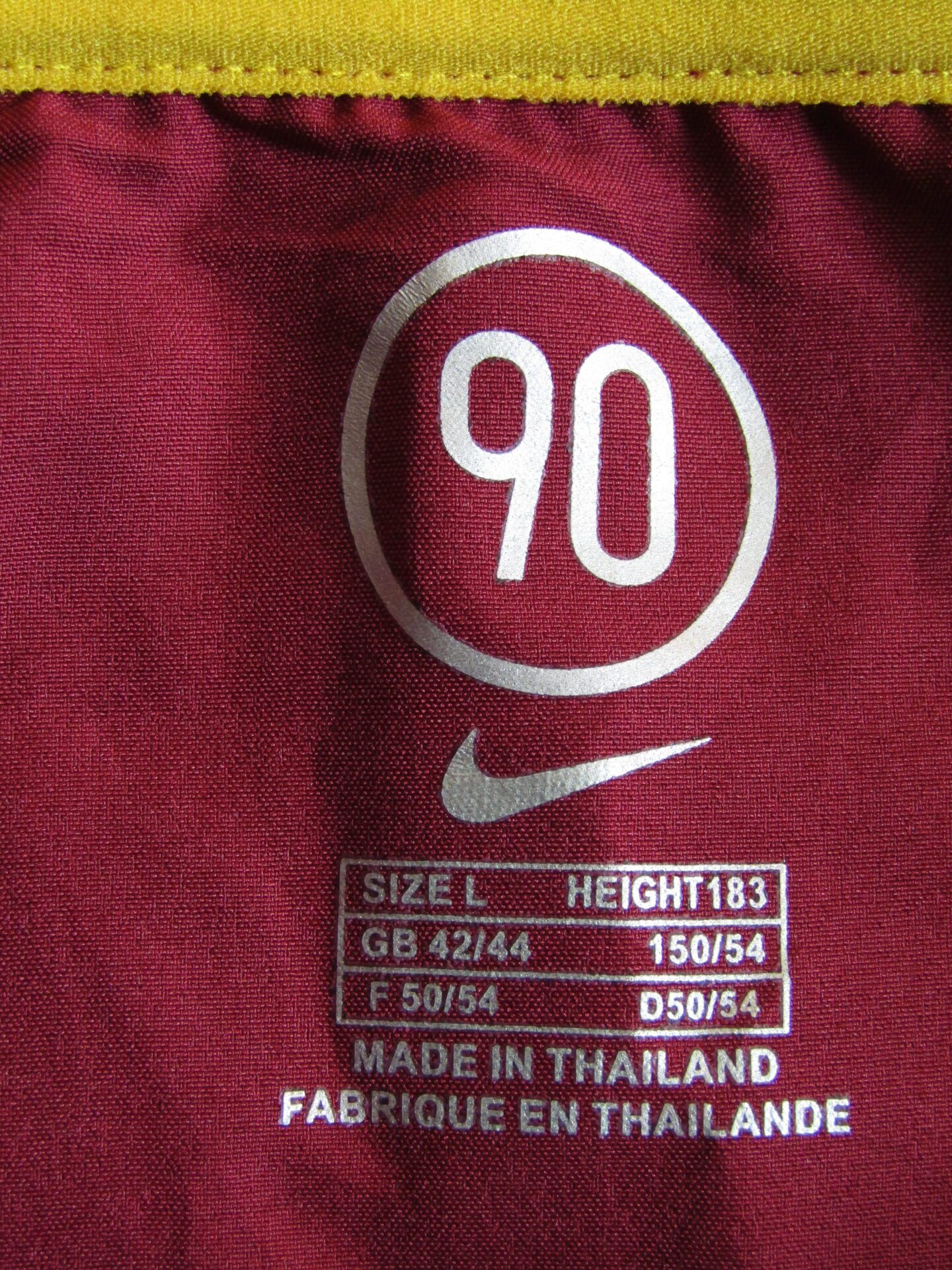 Arsenal Football Shirt | Thierry Henry 14 | Nike | Large | Burgundy | Home 2005-06 - Image 3