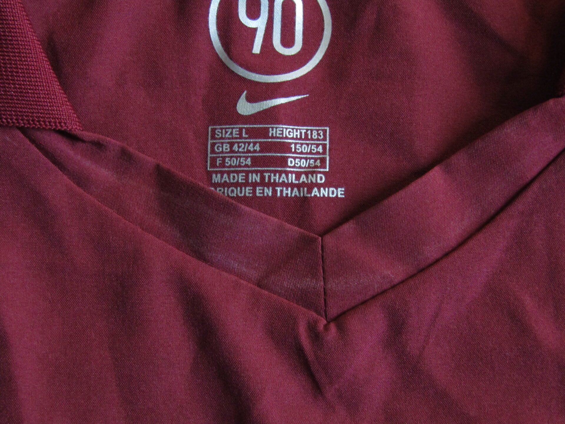 Arsenal Football Shirt | Thierry Henry 14 | Nike | Large | Burgundy | Home 2005-06 - Image 4