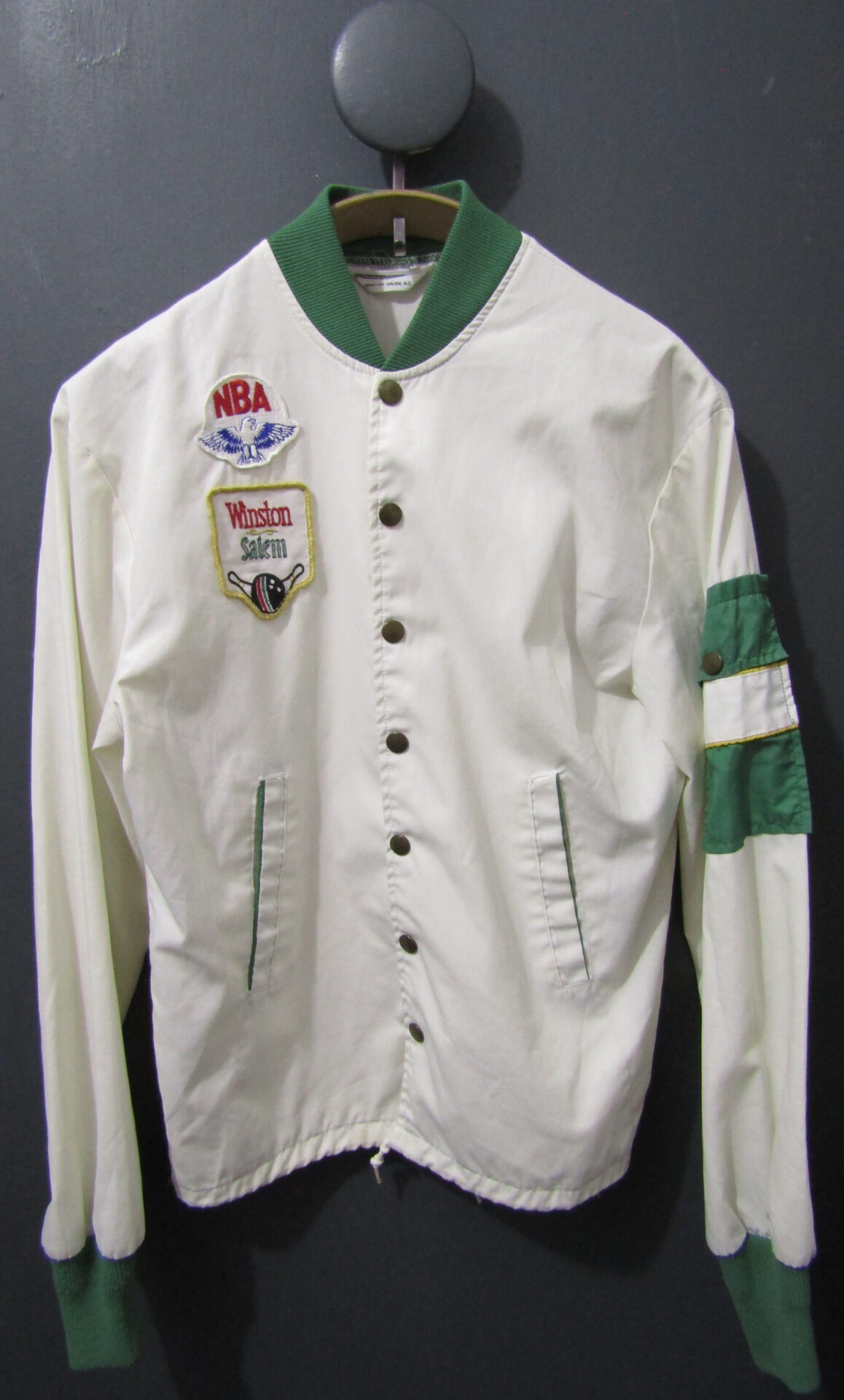 Vintage Winston Salem Bowling Jacket | NBA | Small | Cream