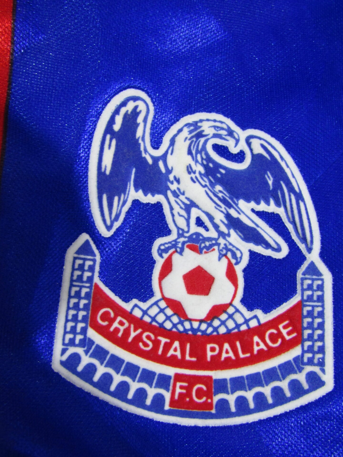 Crystal Palace Football Shirt | Nutmeg | XL / 46"- 48" | Red & Blue | Home 1994-95 - Image 3