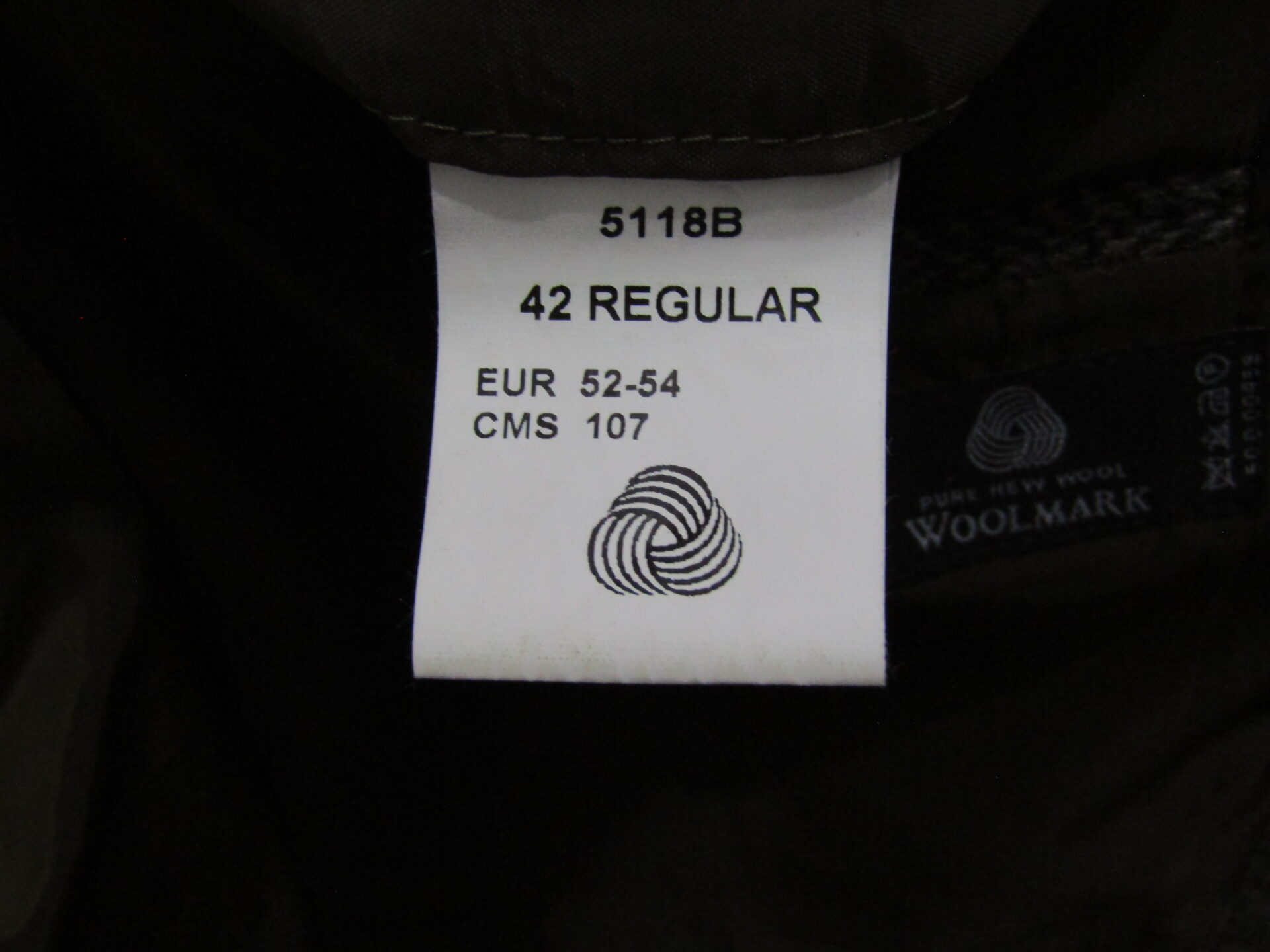 Brook Taverner Harris Tweed Jacket | 42 R | Grey Herringbone - Image 5