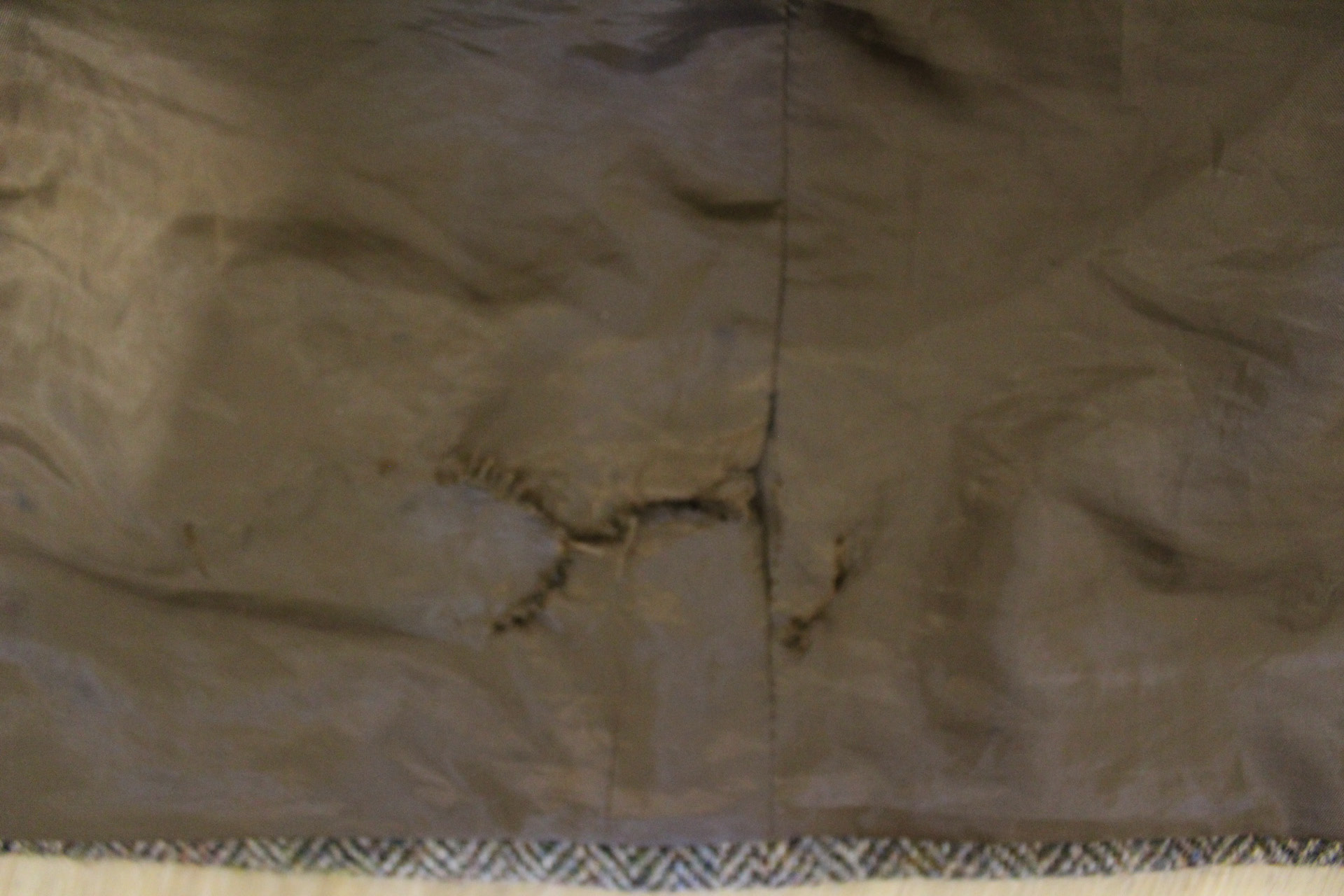 Brook Taverner Harris Tweed Jacket | 42 R | Grey Herringbone - Image 7