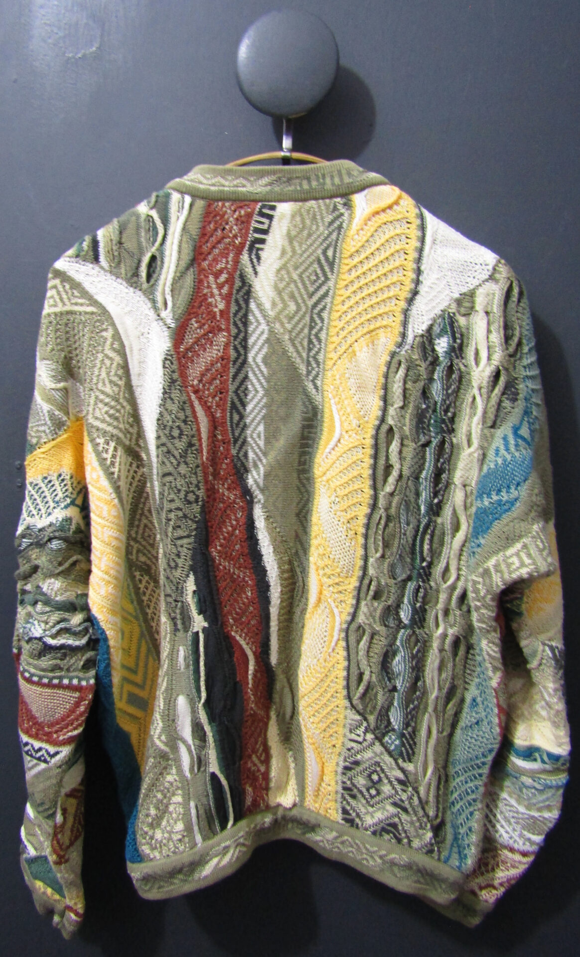 Genuine Coogi of Australia V- neck Jumper | Medium | Multicoloured - Image 2