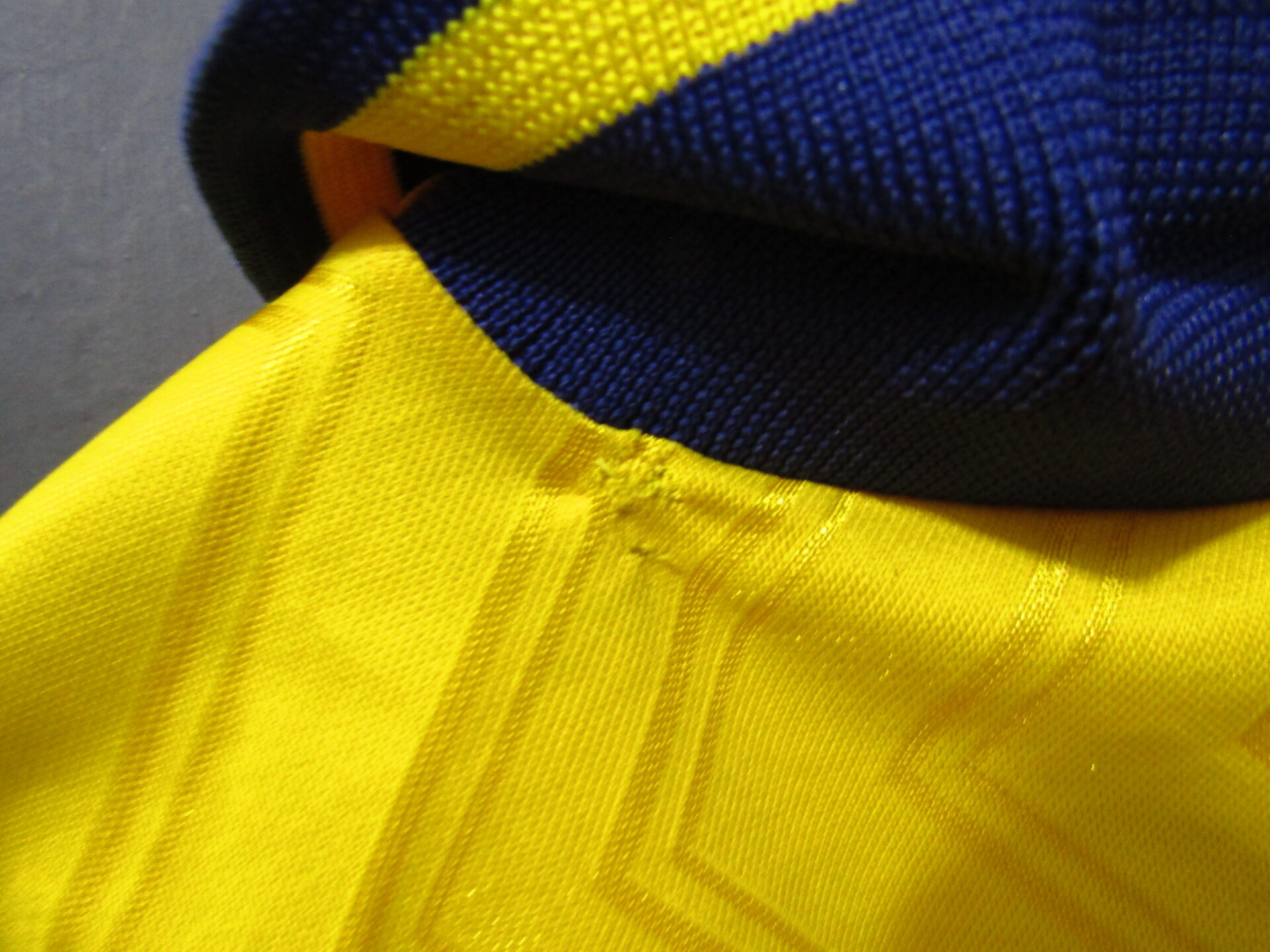 Arsenal Away 1996-97 Football Shirt | Nike | XL | Yellow - Image 14
