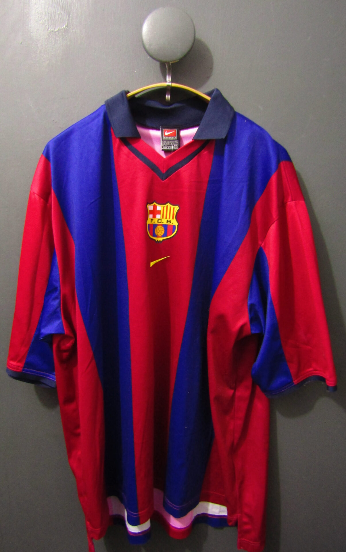 Barcelona '98-2000 Home Football Shirt | Nike | XXL | Burgundy & Blue