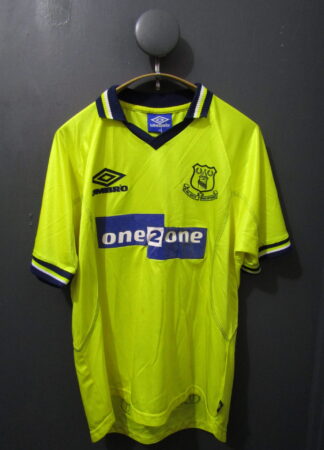 Everton 99 - 00 Away Football Shirt | Medium | Umbro | Yellow